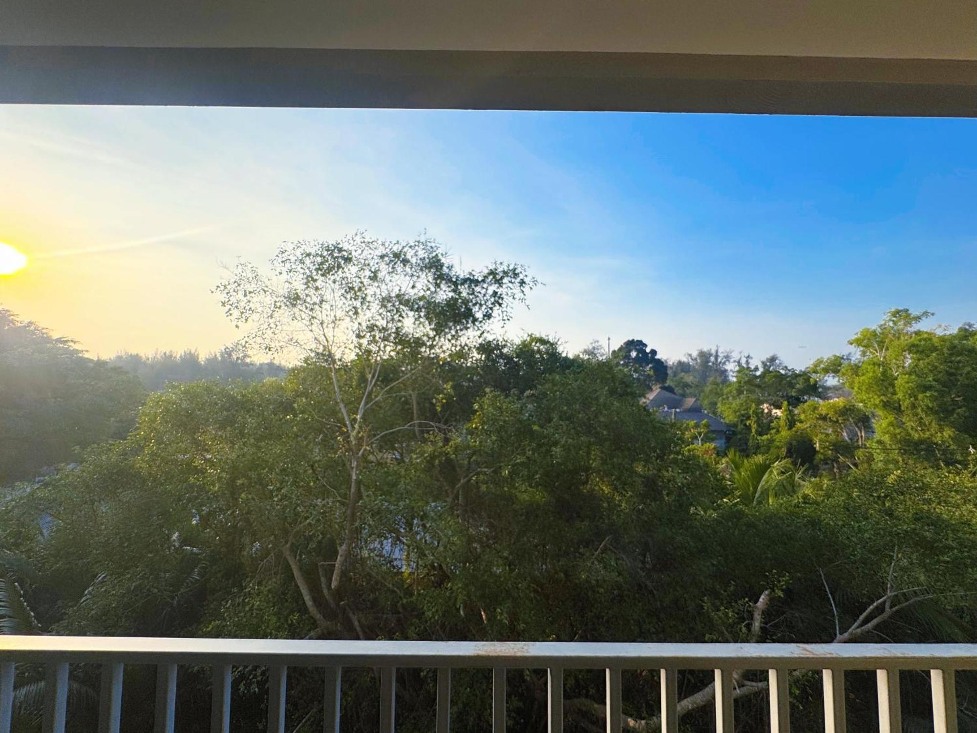 Digital Nomad Home Away With Pool & Gym Nai Yang Exterior foto